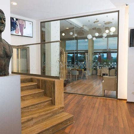Hotel On Plonge Junior Mamaia Luaran gambar