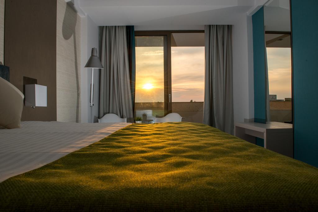 Hotel On Plonge Junior Mamaia Luaran gambar
