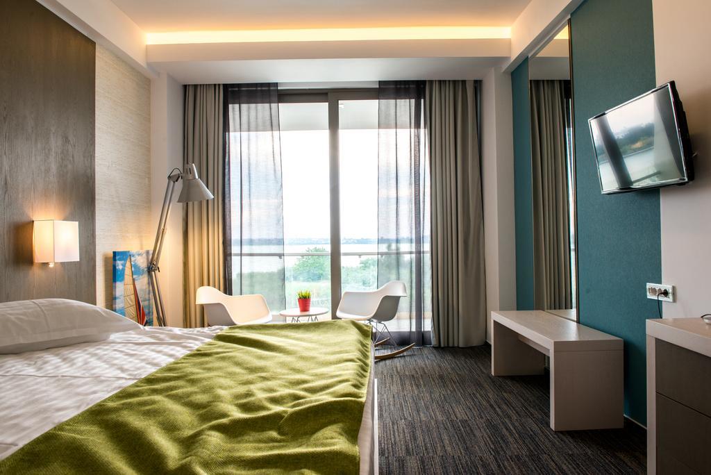 Hotel On Plonge Junior Mamaia Bilik gambar